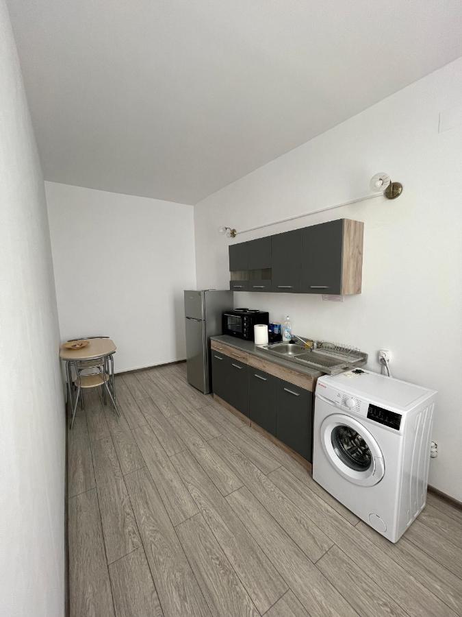 Luanaapartments #36 Otopeni Luaran gambar